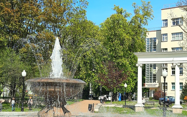 Na Kosmonavta Leonova 36a Apartments