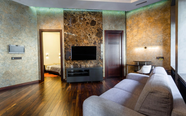 Апартаменты на Невском