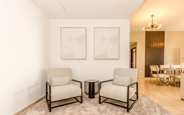 Gma Rimal 4br Sea View Apartments