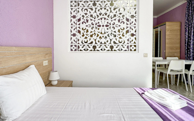 Nika Guest house