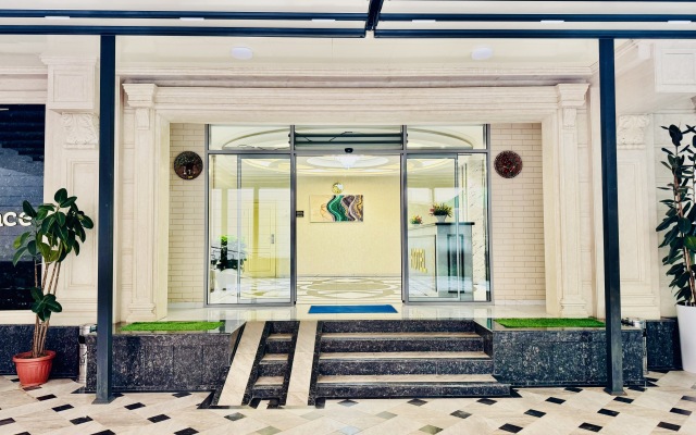 Novza Palace Hotel