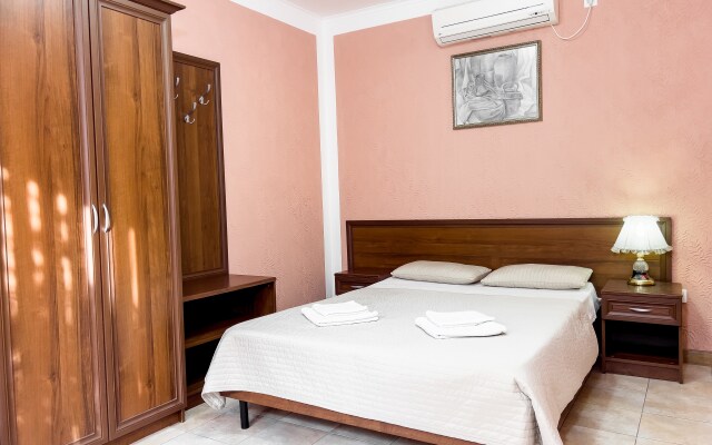 Viva Silviia Hotel