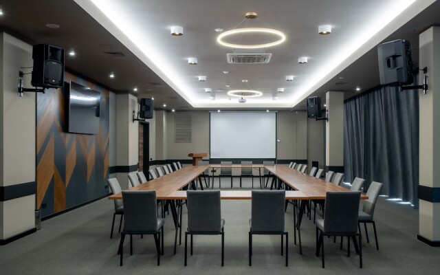 AZIMUT Park Hotel Kaspiysk
