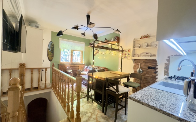 U Kitayskoy Besedki Guest House
