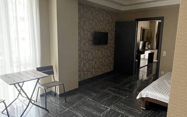 2-Komnatnaya Kvartira V Koreize Okolo Morya Apartments