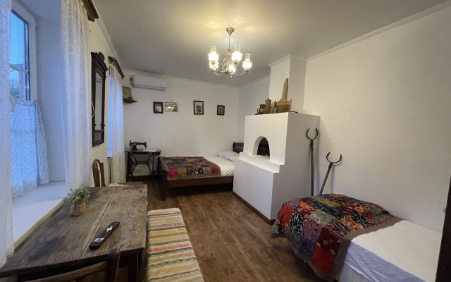 Sholokhov Russkaya Izba Guest House