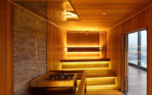 Отель Radisson Blu Olympiyskiy Hotel, Moscow