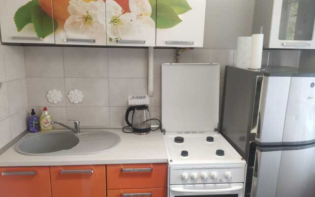 Yantarnye vykhodnye Flat