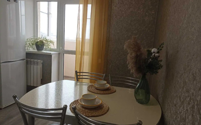Na Ulitse Maksima Gorykogo Flat