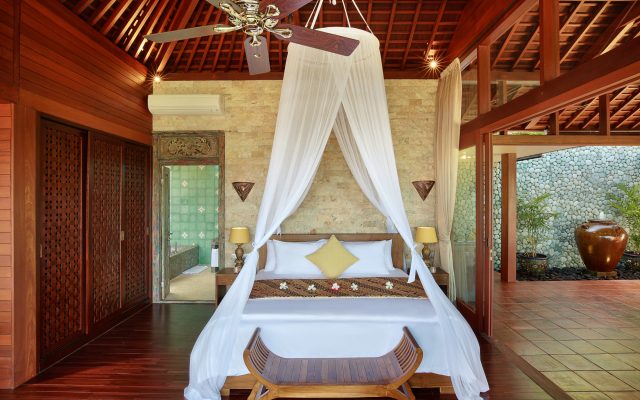 Hidden Hills Villa