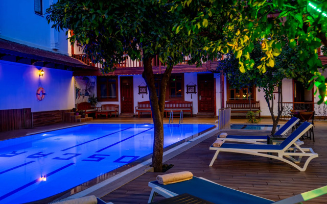 Oscar Boutique Hotel