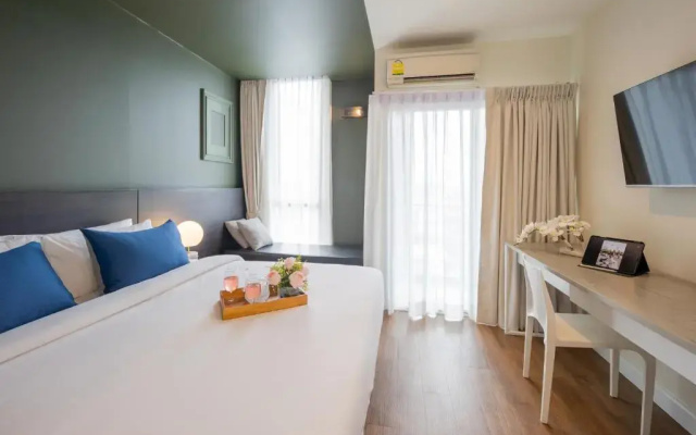 Отель Blue Hippo Hotel