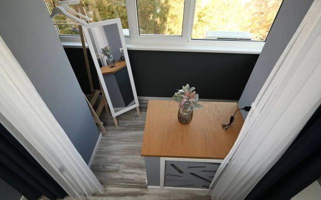 Квартира с дизайнерским ремонтом Rent House в центре