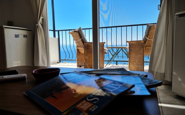 Serena Suites Flat