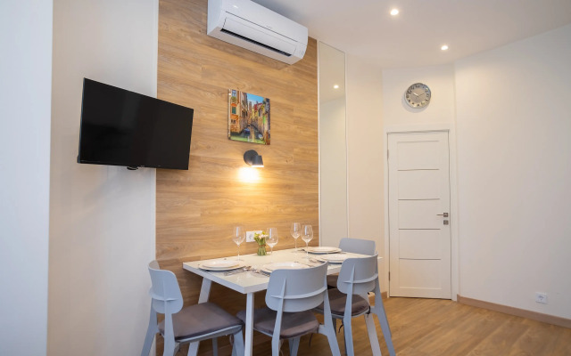 Red Apartments Art Layt Siti Apartament Mark Apartments
