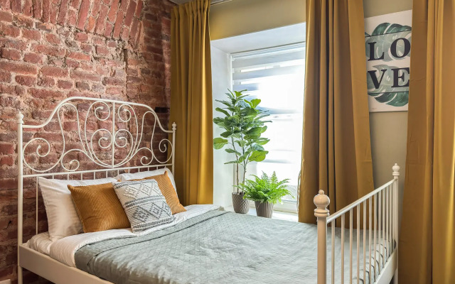 Квартира Студия на Невском 27квм