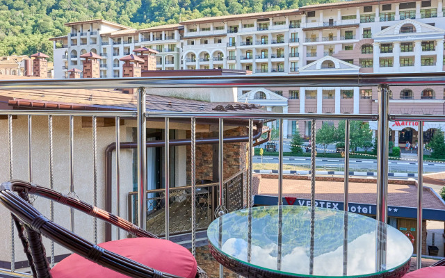 Hotel Astra De Rosa