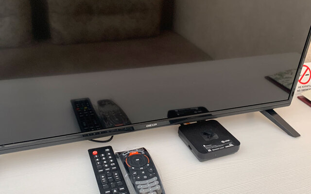 Отель Корона