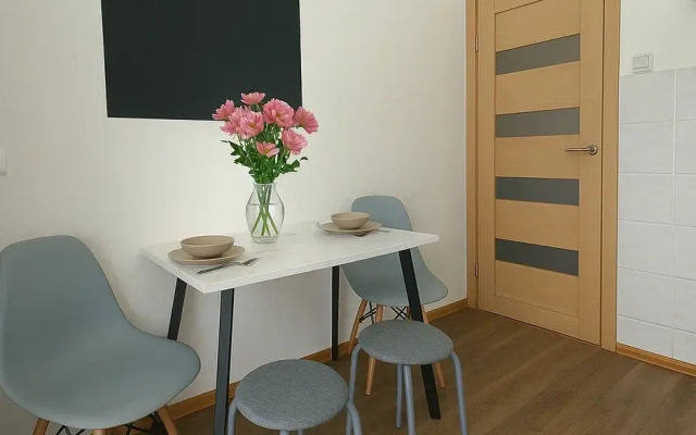 Kutuzova 1 Apartments