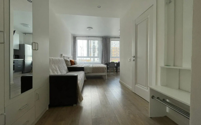 Studiya na Loginova 1/2-107 Flat