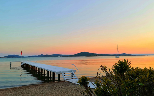 Cunda Hotel