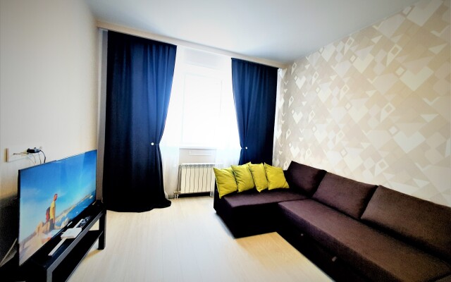 Yevro 2-Komn Vidovaya Serebryany Bereg Krasny Put 103 Apartments