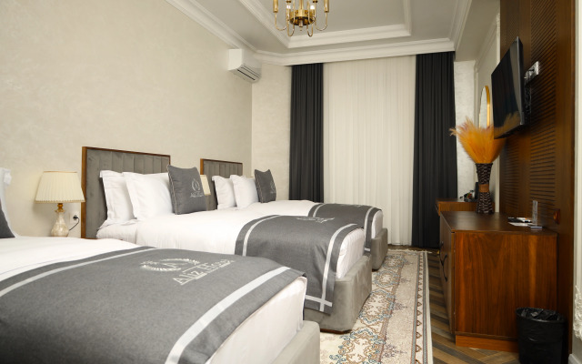 Aliz Boulevard Hotel