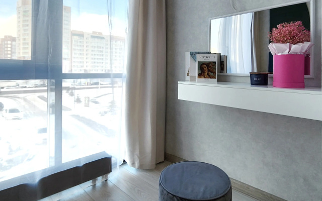 Sovremennye Lyuks S Saunoy Aviatorov D.34 Apartments