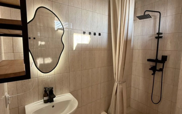 Na Ulitse Dubravskoy 3 Private house