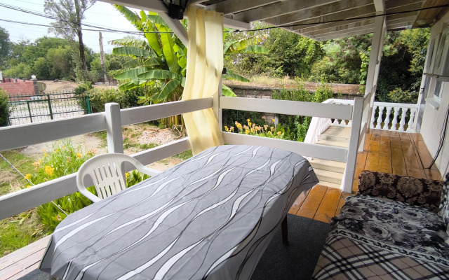Chastny Sektor Guest House