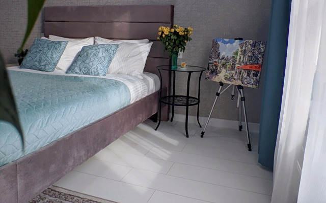 Квартира Приморский Legend 1-к с Диваном на Кухне