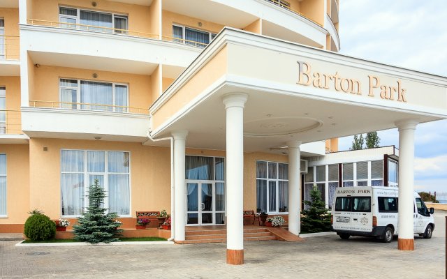 Отель Barton Park