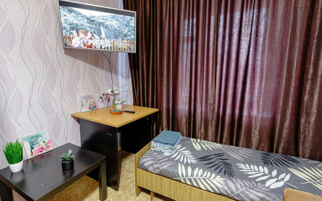 Квартира Двухкомнатная SmolSutki на Нормандии-Неман д.30