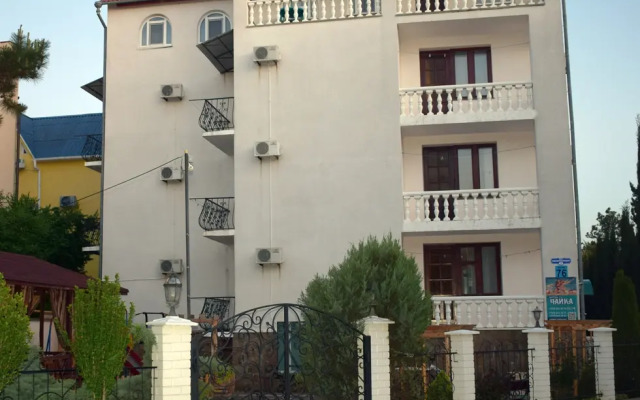 Отель Чайка