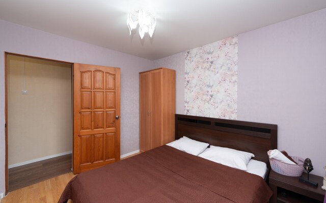 Апартаменты Сирень на главной улице с видом на Драмтеатр