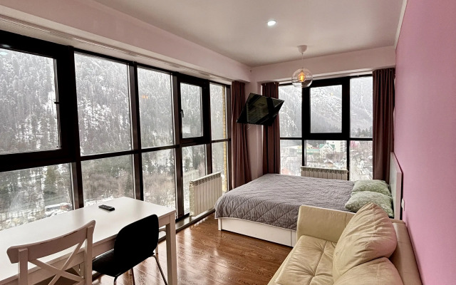 Апартаменты Студия с панорамным видом на горы