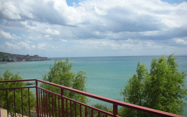 Marina Panorama Grand Resort Apartments