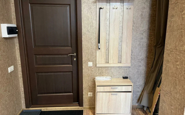 4/2 Flat
