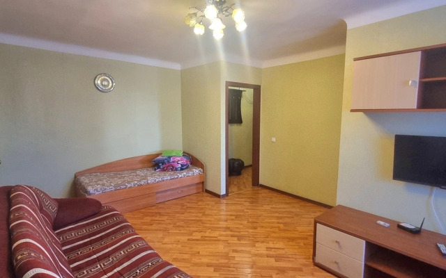 Ul. Komunny 3 Apartments