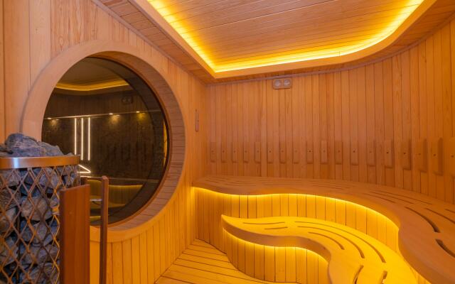 Ramada by Wyndham Istanbul Pera Hotel