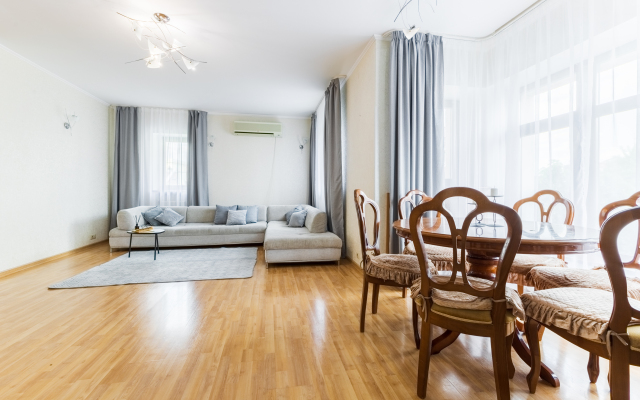 Апартаменты Comfort Home для 12 Гостей