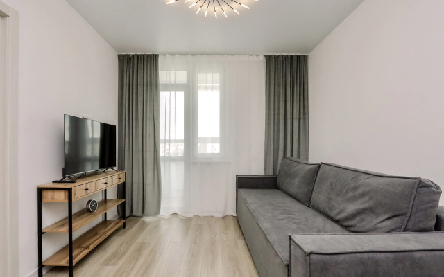 Odnokomnatnaya 50 M²  9/24 Etazh Flat