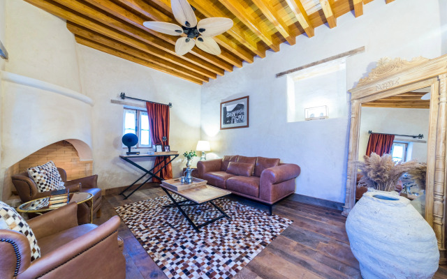 Kassandra Heritage Boutique-hotel