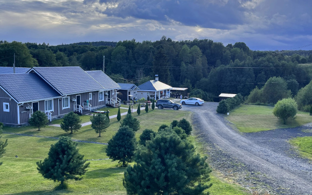 Частный дом у реки 2