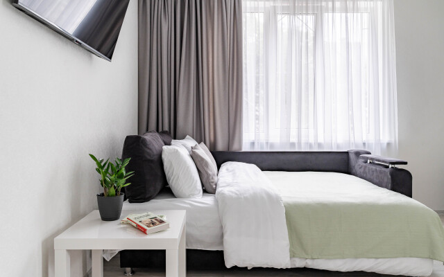 Light U Leninskogo Prospekta Satin Home Flat