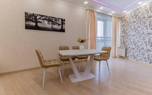 Na Krymskoy Ulitse 3k3 Flat