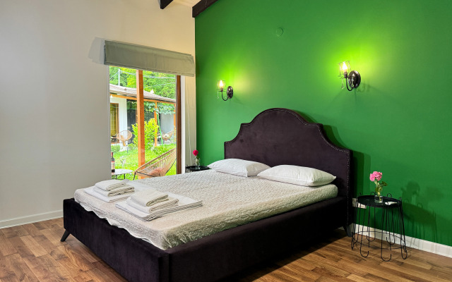 Oasis Apartment Hotel