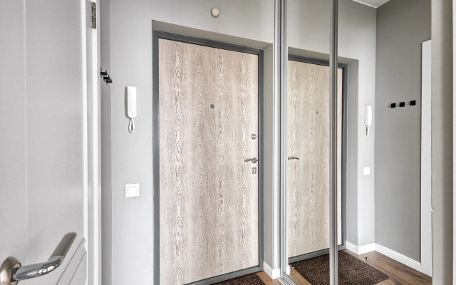 Апартаменты Myhome Yourhome на Октябрьской наб. 44