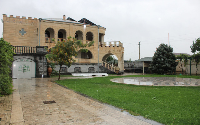 Otyak Hotel