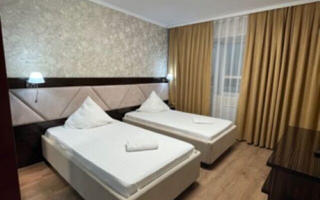 Hotel Diar